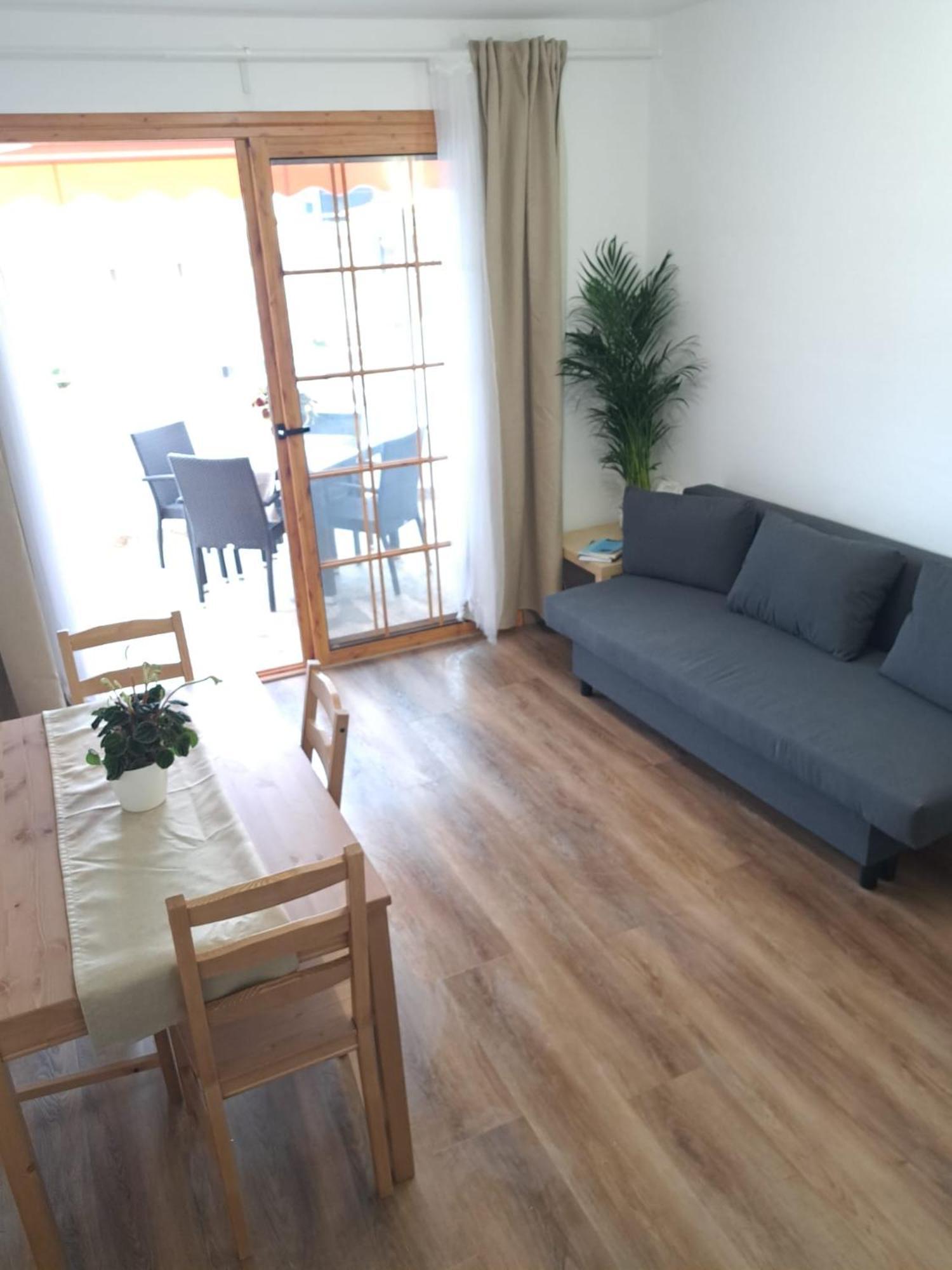 Ancora Home, Los Diamantes, Tenerife Лос-Крістіанос Номер фото