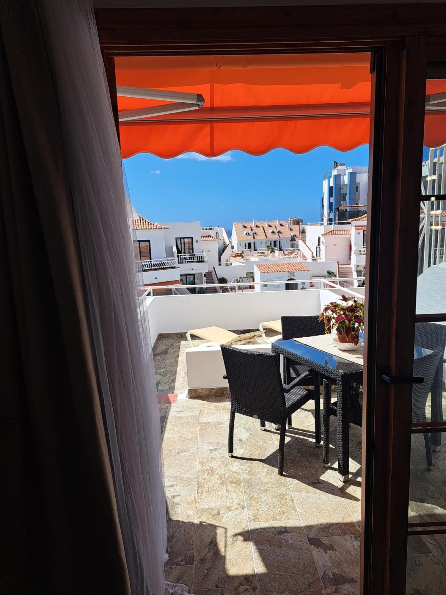 Ancora Home, Los Diamantes, Tenerife Лос-Крістіанос Номер фото
